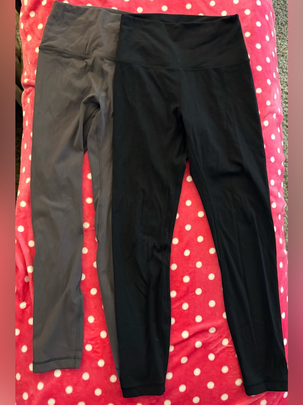 HeyNuts Leggings Size S 4/6 Black Gray High Waist Yoga Pants 2 Pair Lot